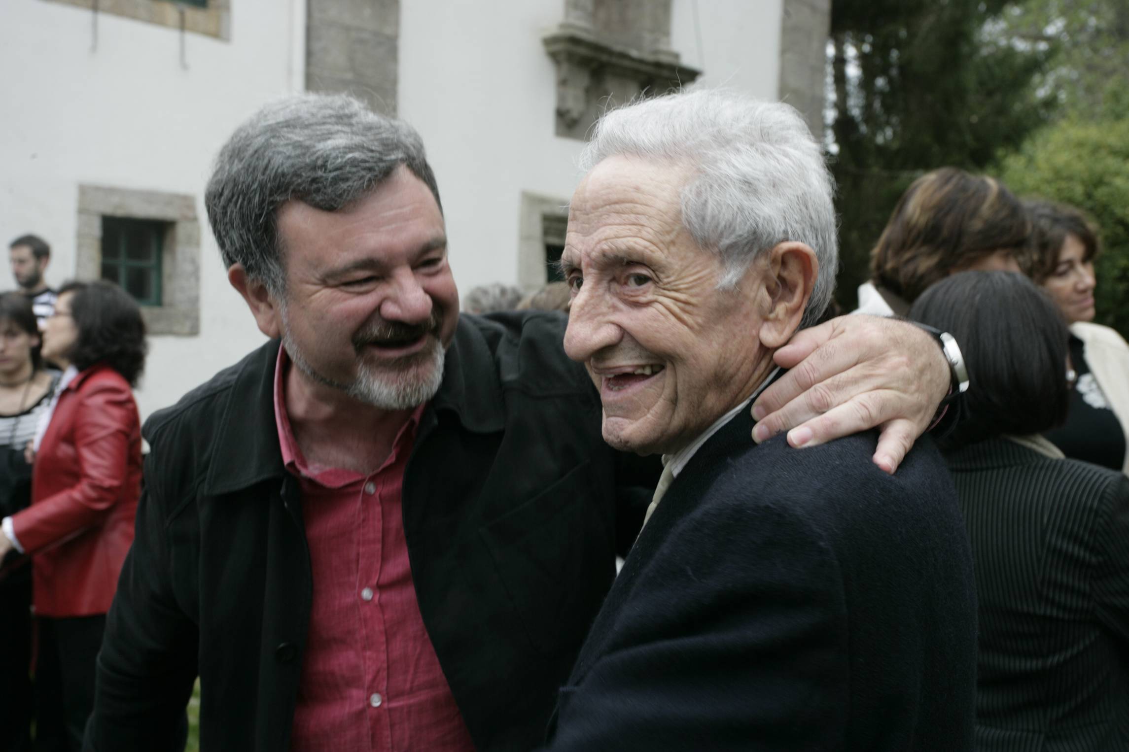 Ampliar: Isaac Diaz Pardo